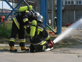 Strażackie ćwiczenia międzywojewódzkie &quot;AZOTY-18&quot; rozpoczęte. Ćwiczą także strażacy z lubuskiego (RELACJA, ZDJĘCIA)