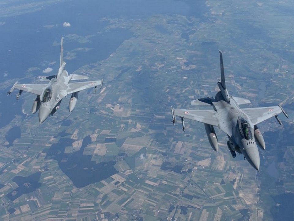 Wojskowe F-16 ponownie hałasują nad Zieloną Górą