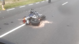 Wypadek na krajowej &quot;32&quot; koło Krosna Odrzańskiego. Ranny motocyklista