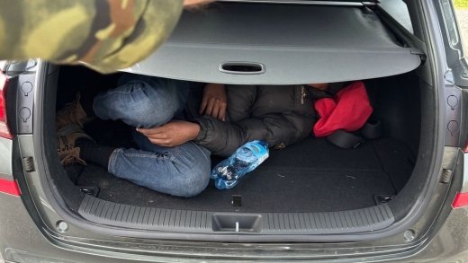 Plaga nielegalnych imigrantów w Lubuskiem. Jeżdżą nawet w bagażnikach (ZDJĘCIA)