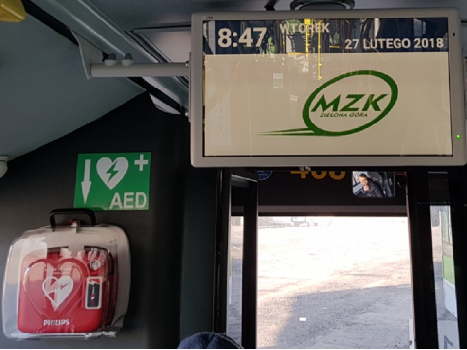 Nowe autobusy zielonogórskiego MZK wyposażone w defibrylatory AED