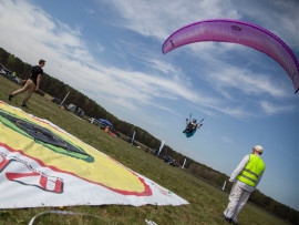Paralotniowe Mistrzostwa na Celność Lądowania